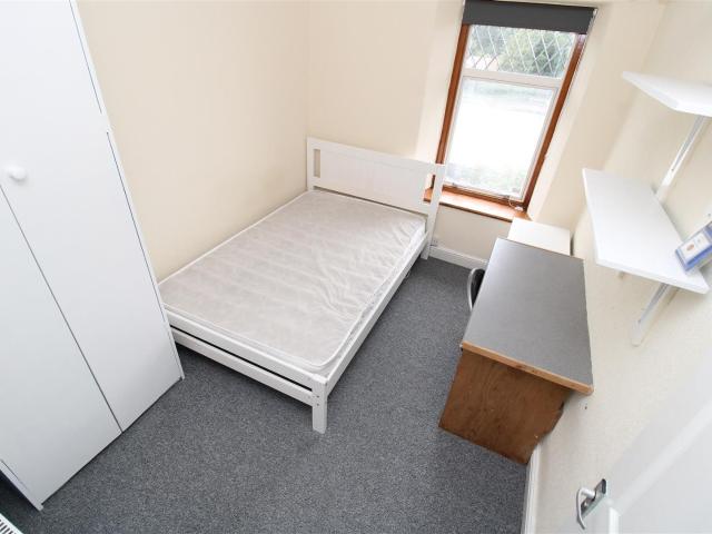 Apartment at Belle Vue Terrace, Pontypridd