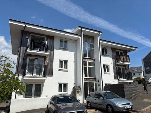 Apartment at Berkshire Close, Ogwell