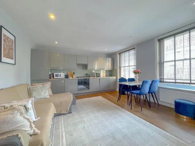 Apartment at Berwick Street, City of Westminster