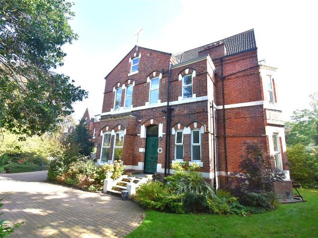 Apartment at Bidston Road, Prenton