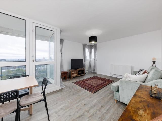 Apartment at Bigland Street, Greater London
