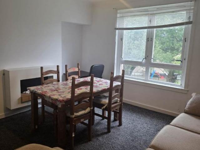 Apartment at Binend Road, Glasgow