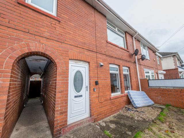 Apartment at Birchfield Road, Maltby