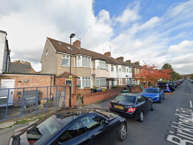 Apartment at Birkbeck Road, Greater London
