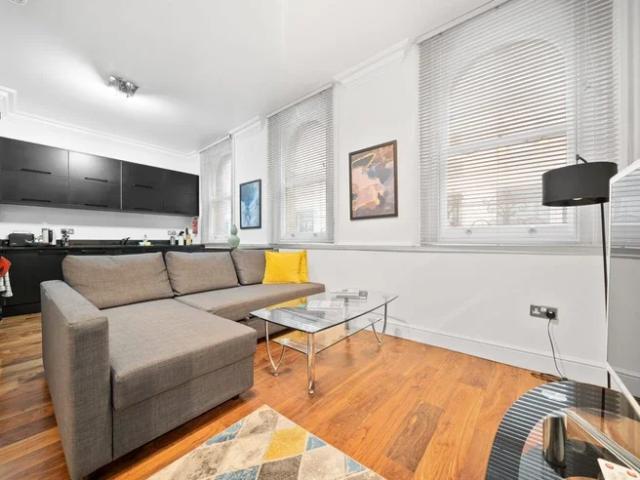 Apartment at Bishopsgate, City of London