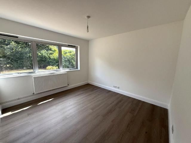 Apartment at Blunesfield, Hertsmere