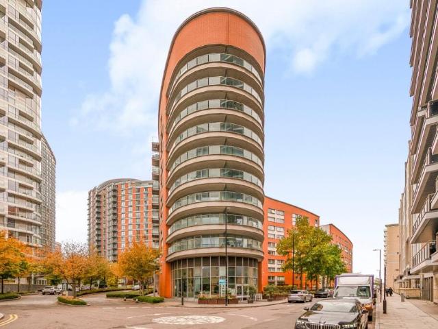 Apartment at Blackwall Way, Greater London