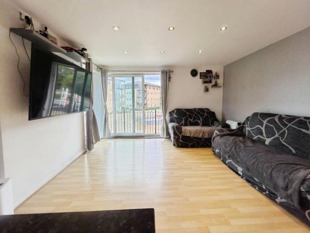 Apartment at Blackburn Way, Greater London