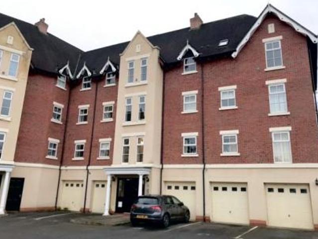 Apartment at Blakemere Drive, Northwich