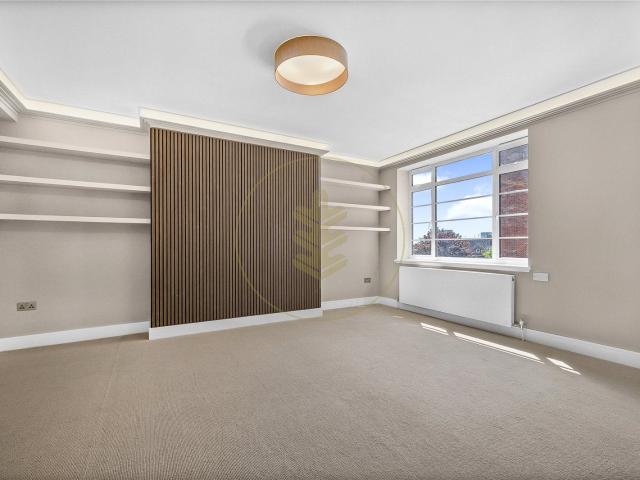Apartment at Brunel Court, Hemel Hempstead