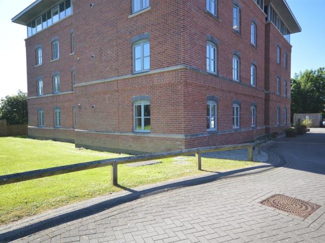 Apartment at Brunel Court, Truro