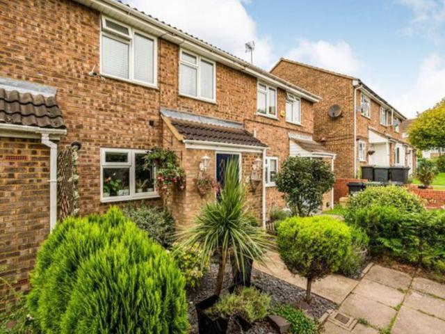 Apartment at Brussels Way, Luton