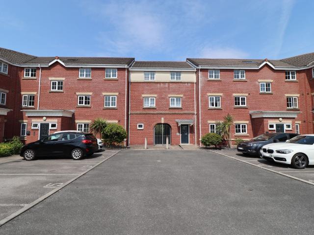 Apartment at Brampton Drive, Preston