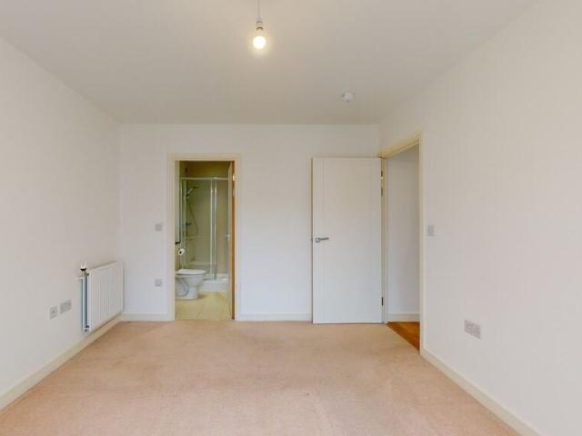 Apartment at Bramwell Way, Greater London