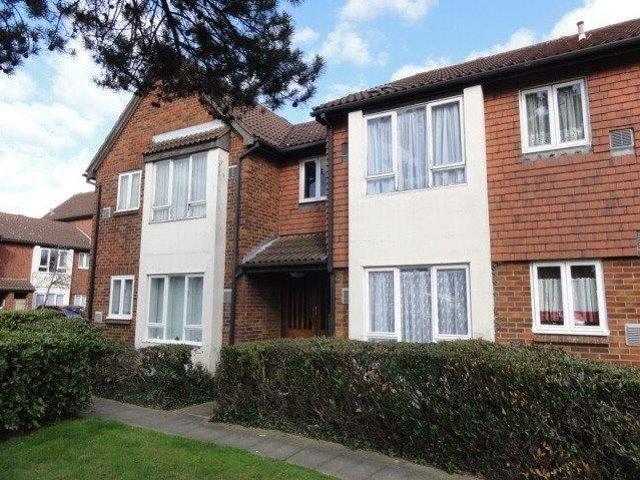 Apartment at Brendon Close, Greater London