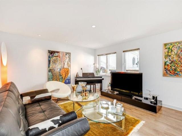 Apartment at Bride Court, City of London