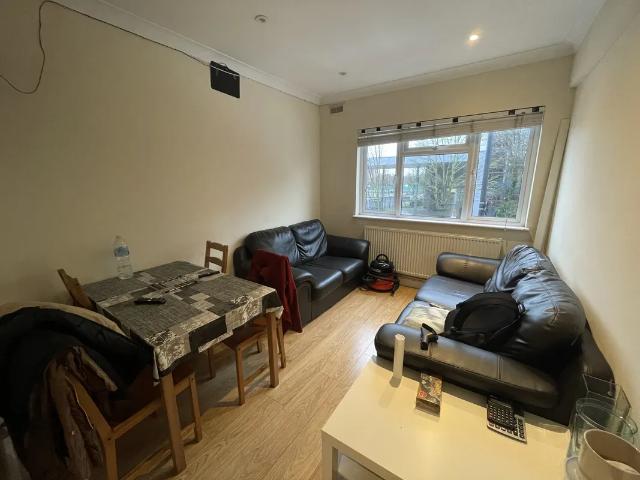 Apartment at Bridge Road, Greater London
