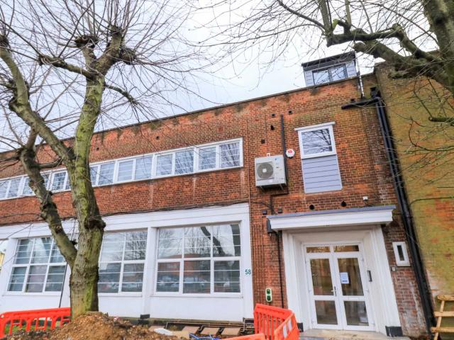 Apartment at Bridge Road East, Welwyn Hatfield