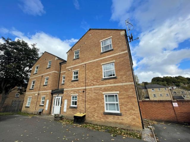 Apartment at Broom Mills Road, Leeds