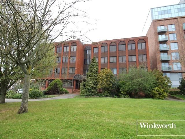 Apartment at Brook Close, Hertsmere