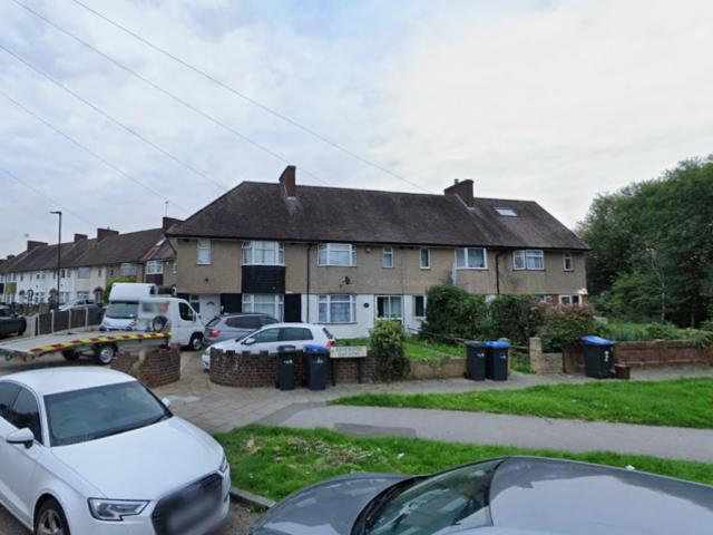 Apartment at Brookside Gardens, Greater London