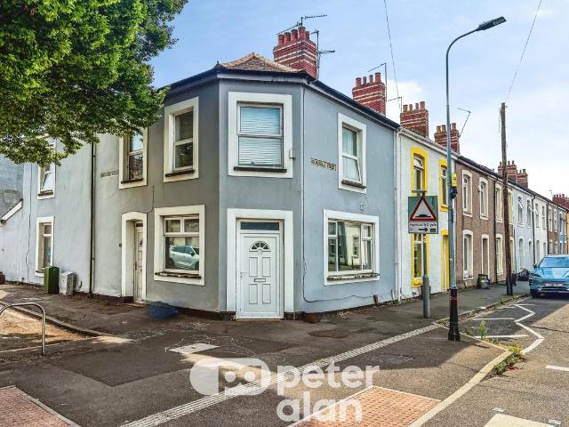 Apartment at Bromfield Street, Cardiff