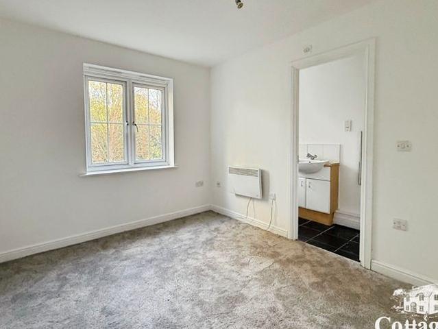 Apartment at Bromley Close, Harlow