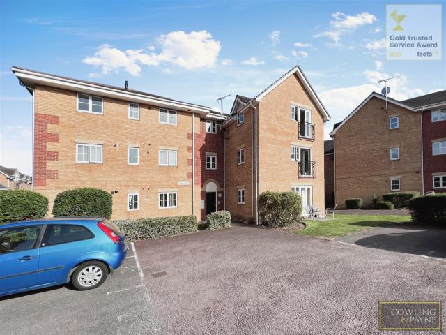 Apartment at Browning Drive, Wickford