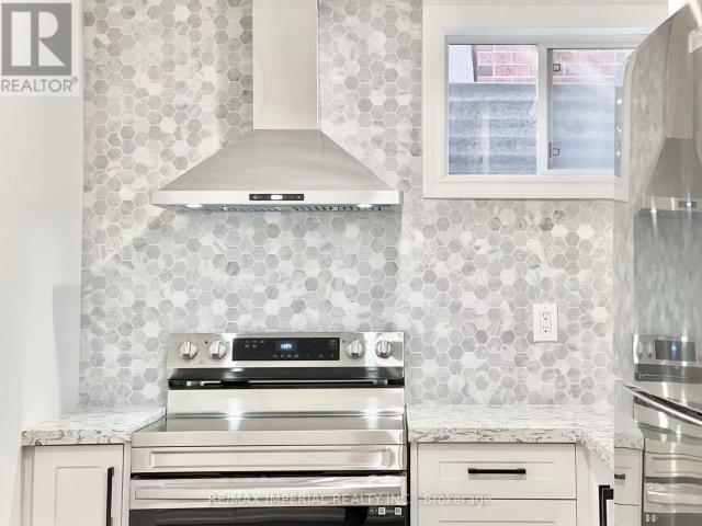 apartment at BSMT – 40 BREWSLAND CRESCENT