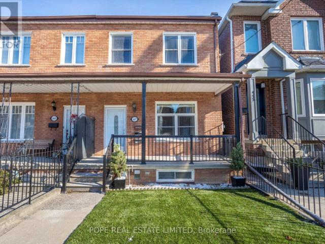 apartment at BSMT 447 ROXTON ROAD, Toronto, Ontario, M6G3R5