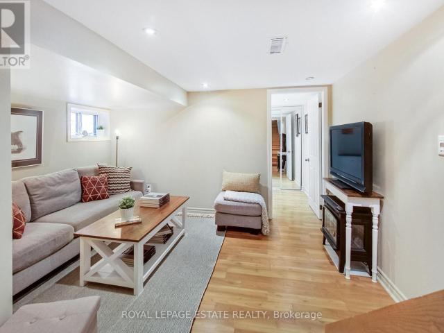 apartment at BSMT 4 LINTON AVENUE, Toronto, Ontario, M1N1W6