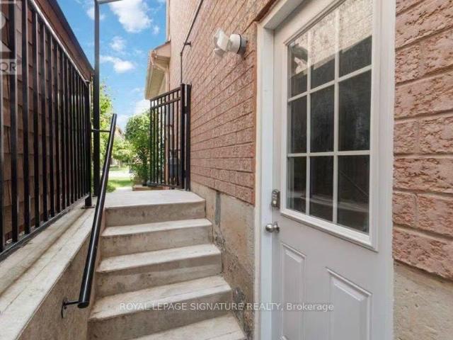 apartment at BSMT 83 SUNDRIDGE STREET, Brampton, Ontario, L7A1J7
