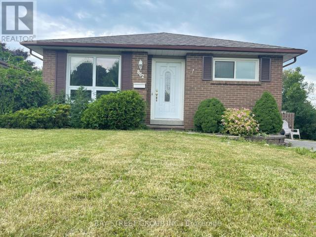 apartment at BSMT – 882 SOUTHDOWN DRIVE