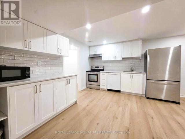 apartment at BSMT 148 TAMARAC TRAIL, Aurora, Ontario, L4G5V3