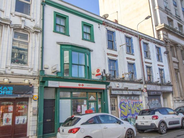 Apartment at Bute Street, Cardiff