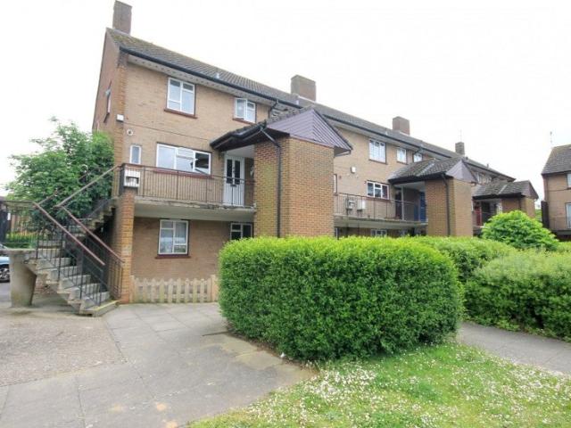 Apartment at Buttercup Square, Borough of Spelthorne