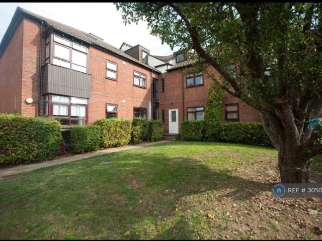 Apartment at Bullar Road, Southampton