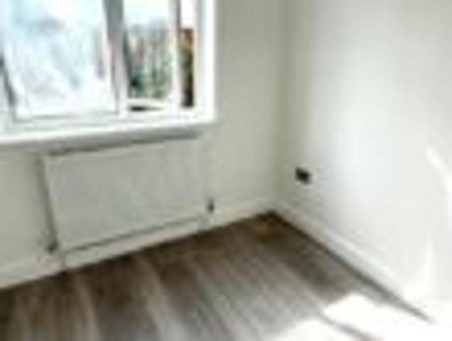 Apartment at Burdett Road, Greater London
