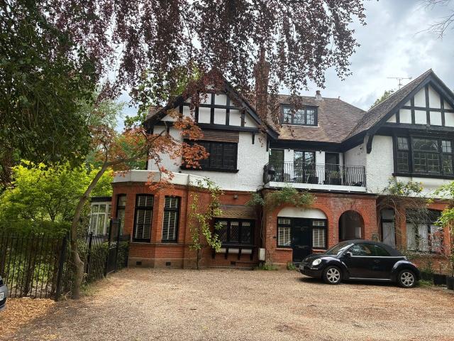 Apartment at Burleigh Road, Ascot