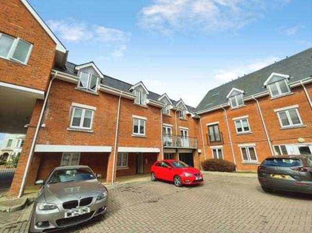 Apartment at Burtons Path, North Hertfordshire