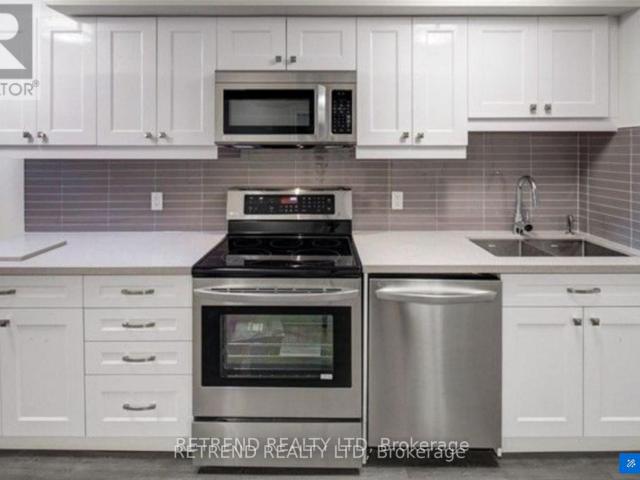 apartment at BXMT 892 PALMERSTON AVENUE, Toronto, Ontario, M6G2S2