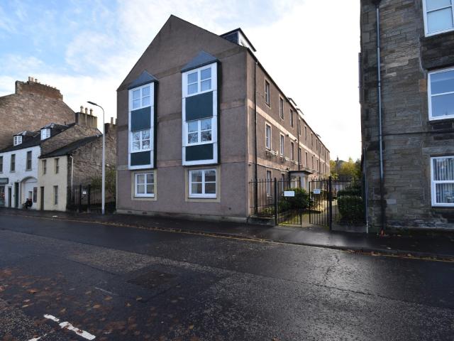 Apartment at Byres Road, Glasgow