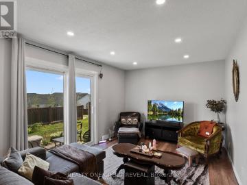 apartment at C6 47 WELLINGTON STREET, Port Hope, Ontario, L1A2M4
