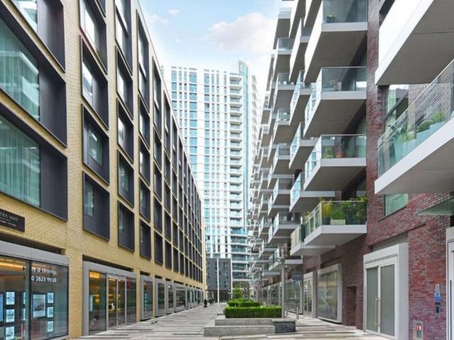 Apartment at Goodman's Yard, London
