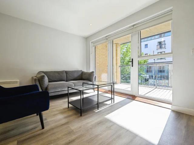Apartment at Gatehouse Road, Havenstreet and Ashey