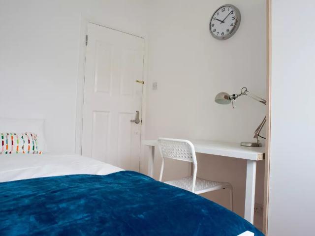 Apartment at Gateside Road, Greater London