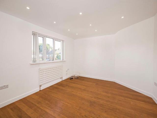 Apartment at Gaysham Avenue, Greater London