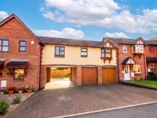 Apartment at Gallivan Close, Bristol