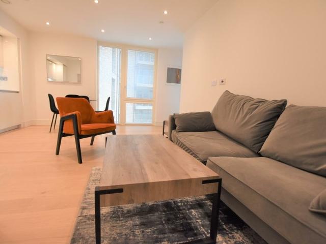 apartment at Garnet Place, West Drayton