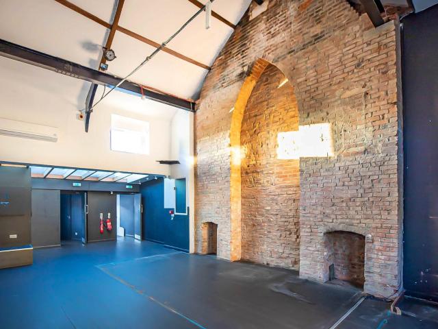 Apartment at George Street, Stroud